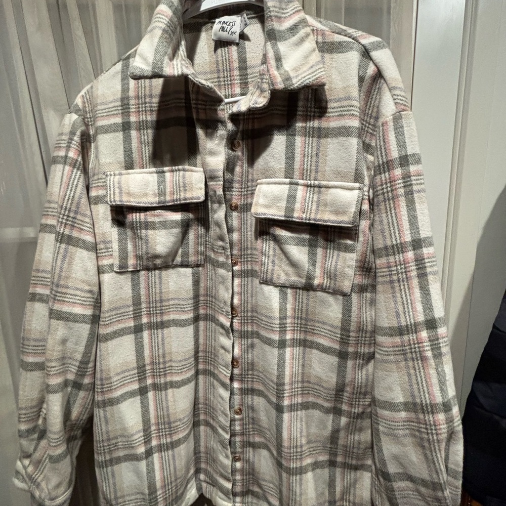 Princess Polly Oversized Flannel - 4 (US) - Picture 2 of 5